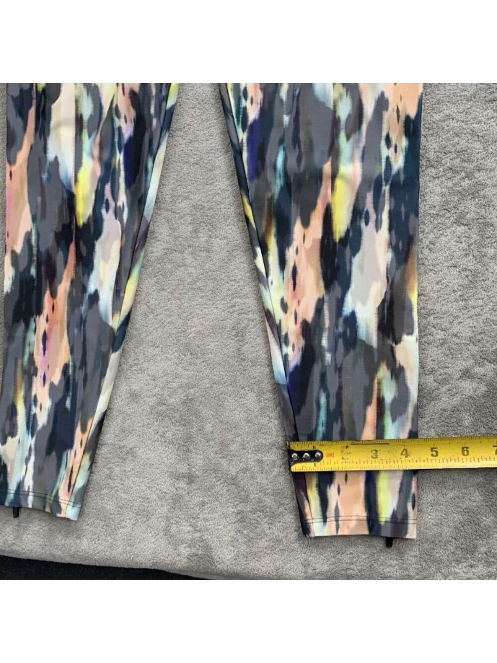 OYSHO Fitness Leggings Womens Medium Abstract Ankle Yoga Gym Workout Athleisure - Picture 4 of 13